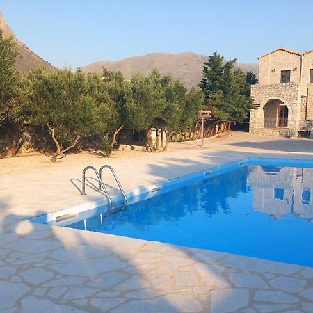 Koukouri Suites Areopoli Exterior foto