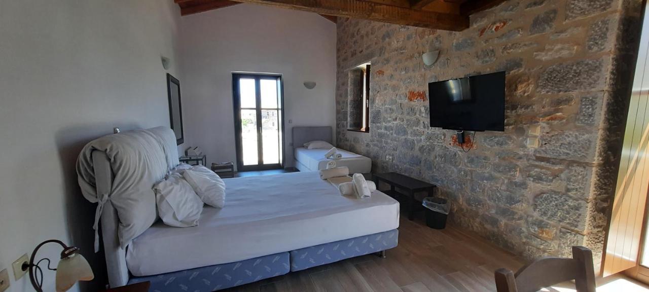 Koukouri Suites Areopoli Exterior foto
