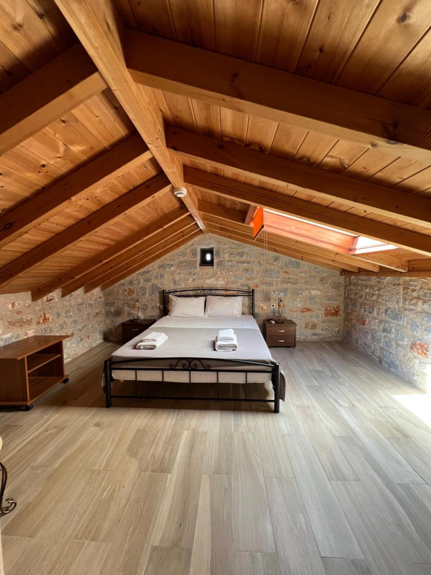 Koukouri Suites Areopoli Exterior foto